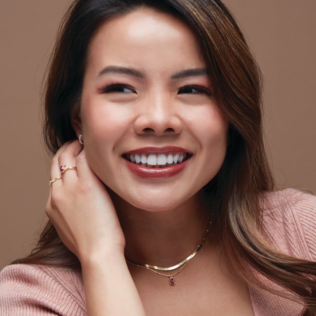 Stackable Flexible Herringbone Chain